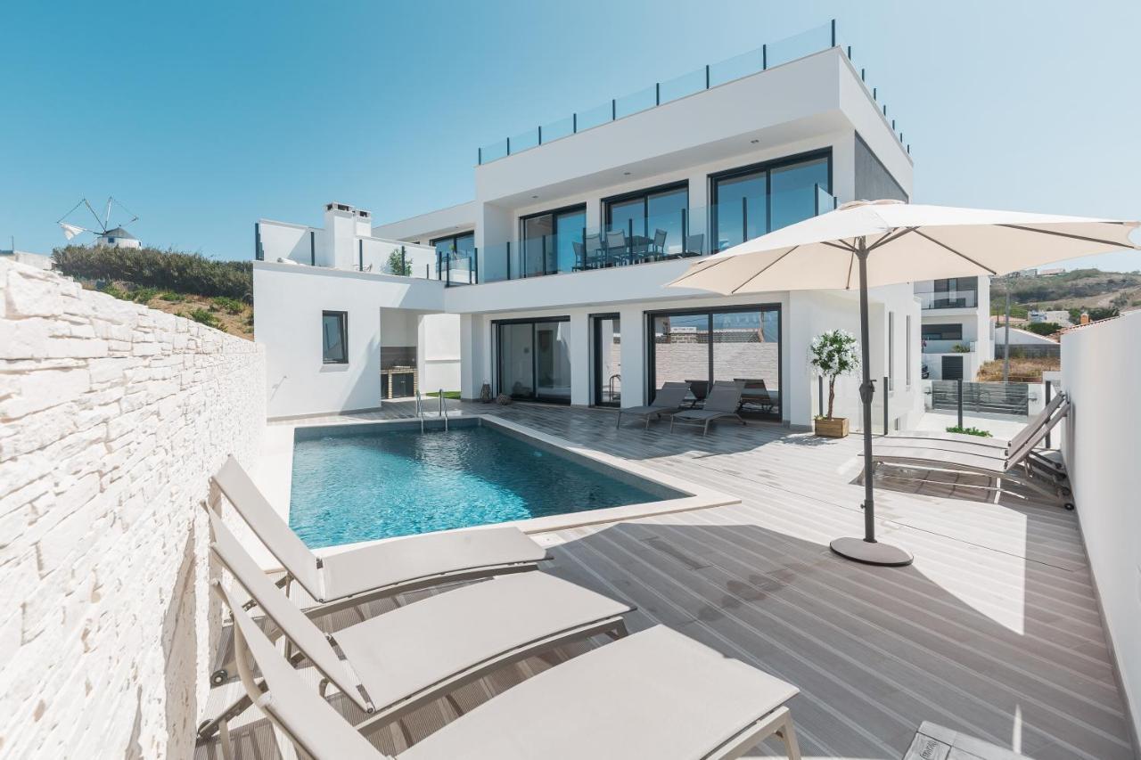 Beach Villa With Ocean View โลรินญา ภายนอก รูปภาพ