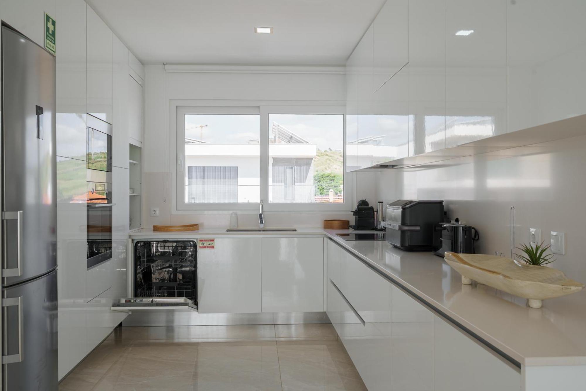 Beach Villa With Ocean View โลรินญา ภายนอก รูปภาพ
