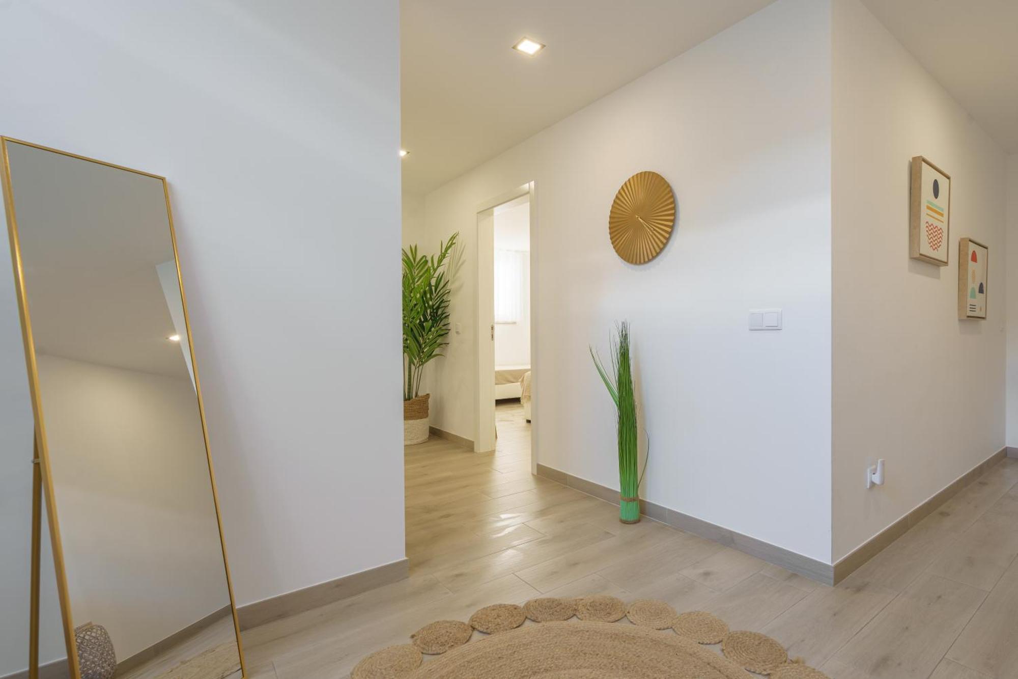 Beach Villa With Ocean View โลรินญา ภายนอก รูปภาพ